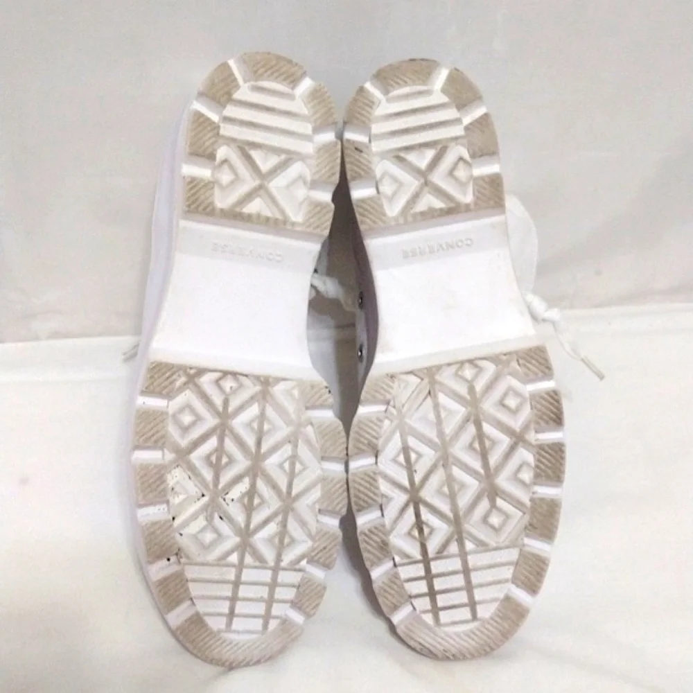 Converse CTAS Women's White Canvas Hi-Top Platform Sneakers Size 8 Lug Sole